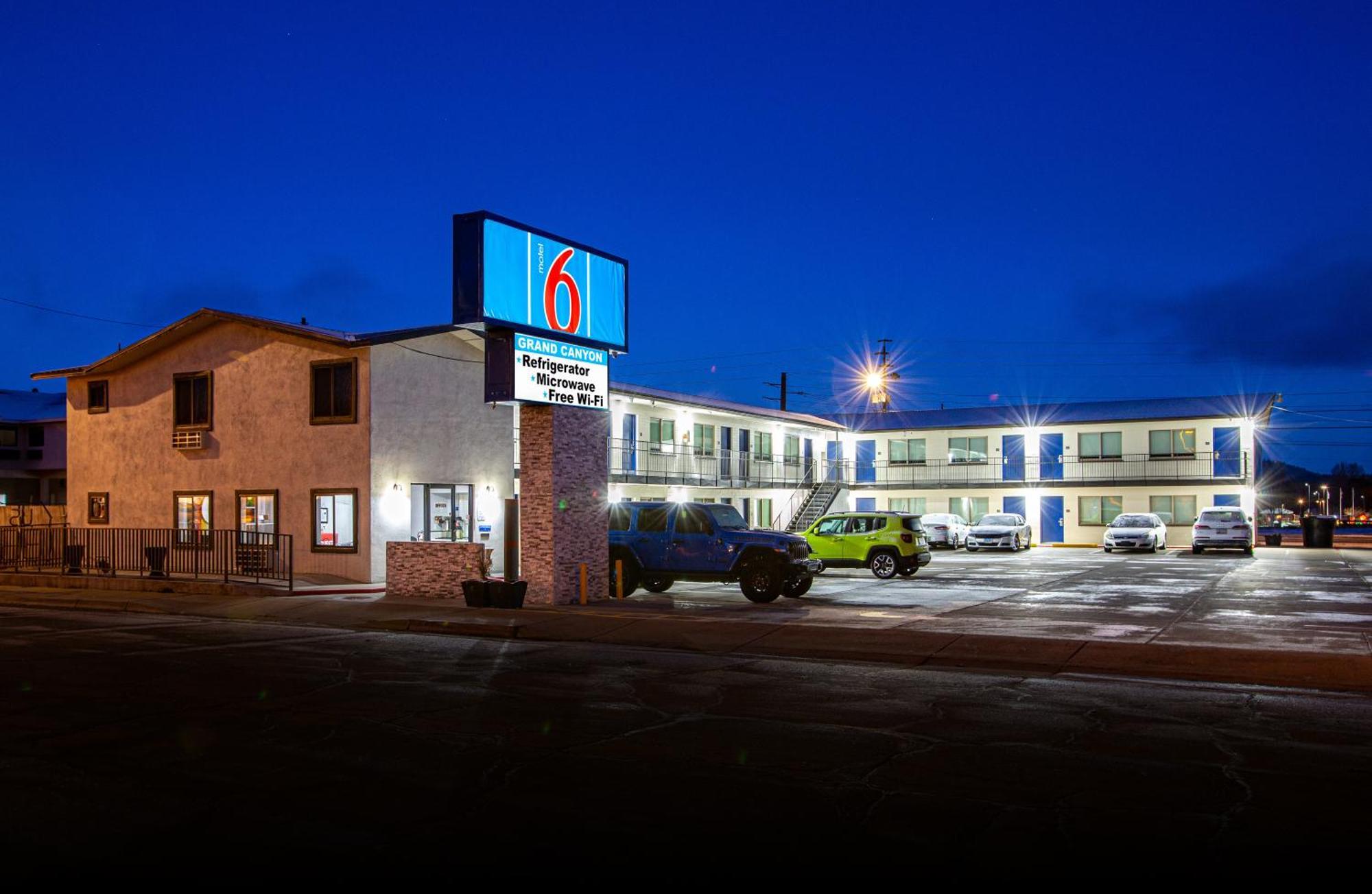Motel 6 Williams Az Downtown Grand Canyon Exteriör bild