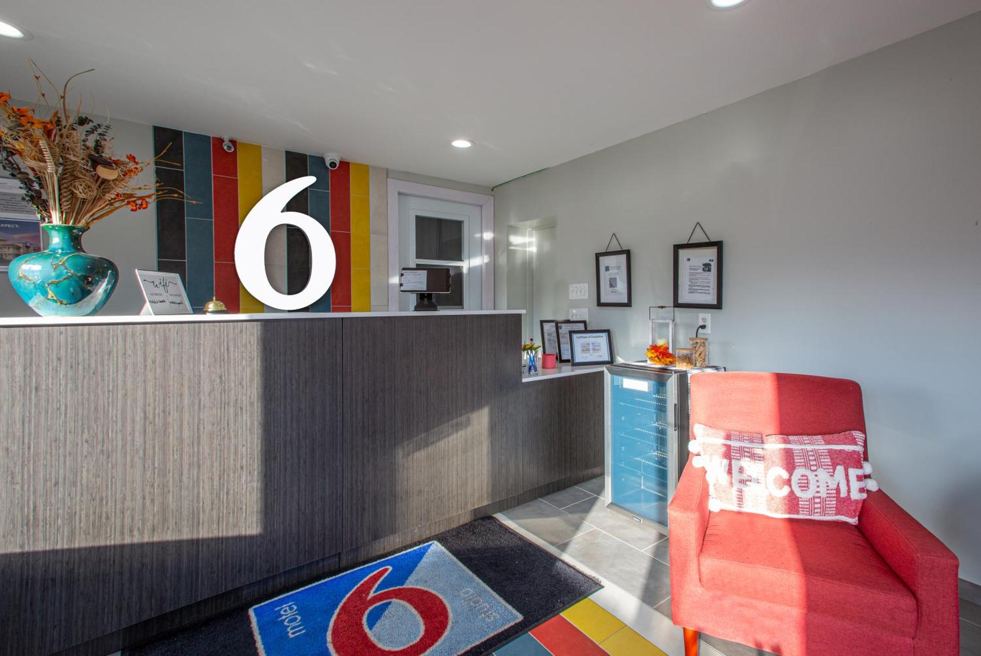 Motel 6 Williams Az Downtown Grand Canyon Exteriör bild